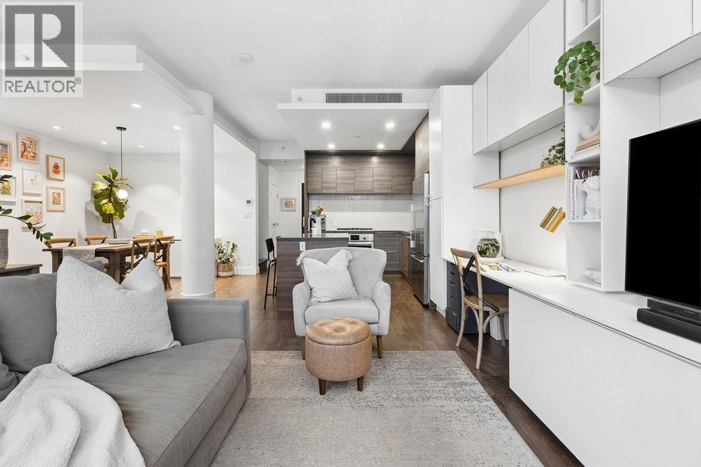 101 1550 Fern Street, North Vancouver, British Columbia  V7J 0A9 - Photo 5 - R3112038