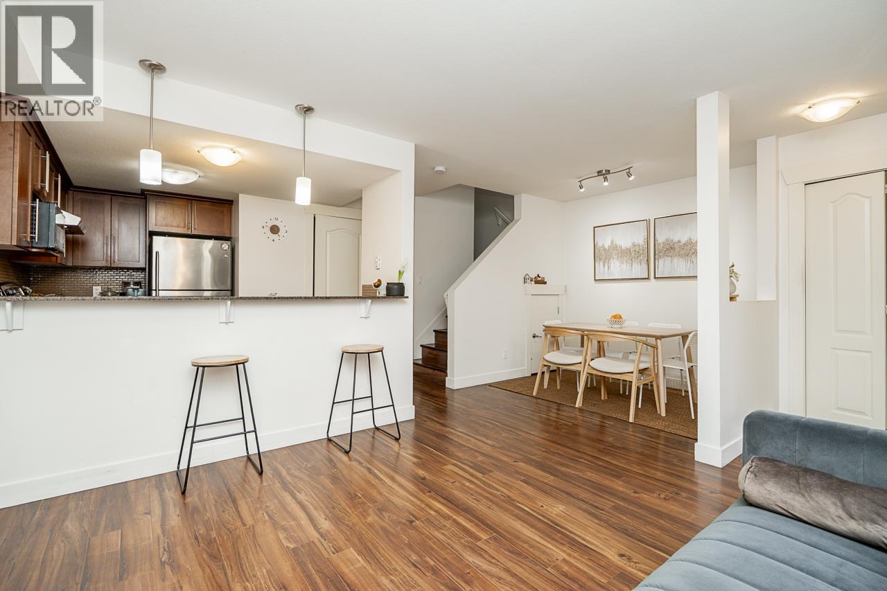 4 6538 Elgin Avenue, Burnaby, British Columbia V5H 3S6 - Photo 8 - R3112046