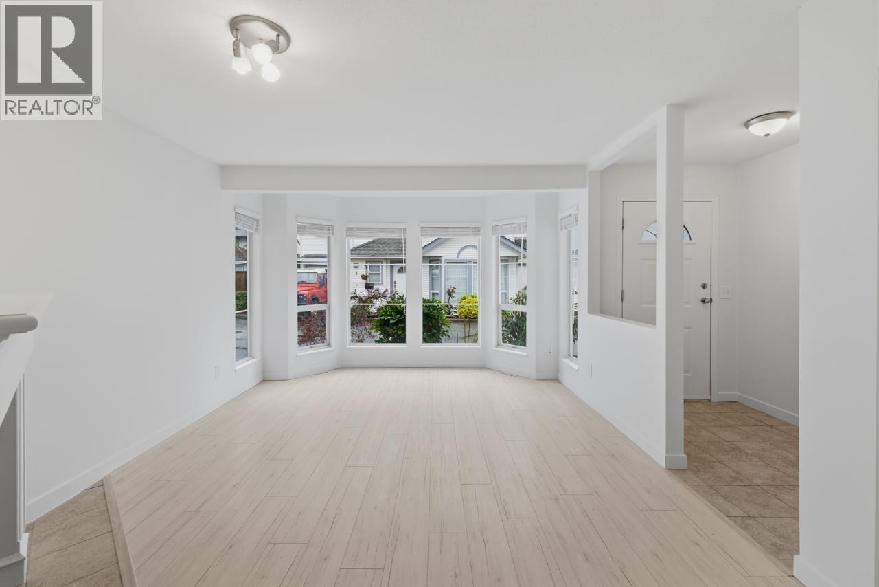 24 18951 Ford Road, Pitt Meadows, British Columbia V3Y 2G5 - Photo 4 - R3112049