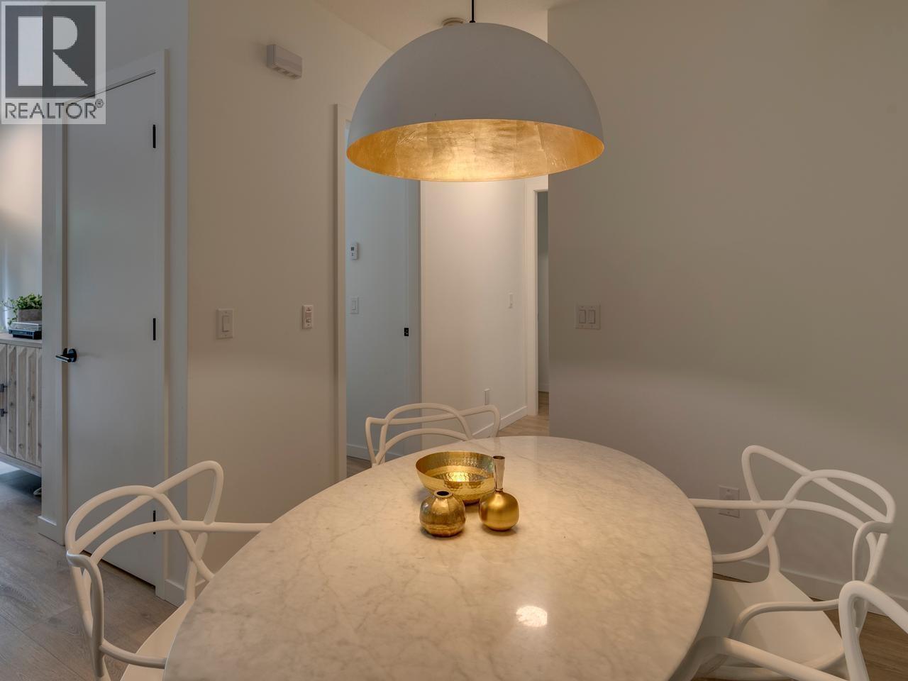 8 533 E 3rd Street, North Vancouver, British Columbia V7L 1G4 - Photo 15 - R3112064