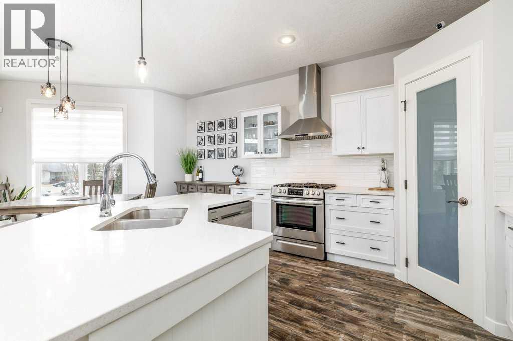 134 Langford Crescent, Red Deer, Alberta  T4R 3E5 - Photo 5 - A2301912