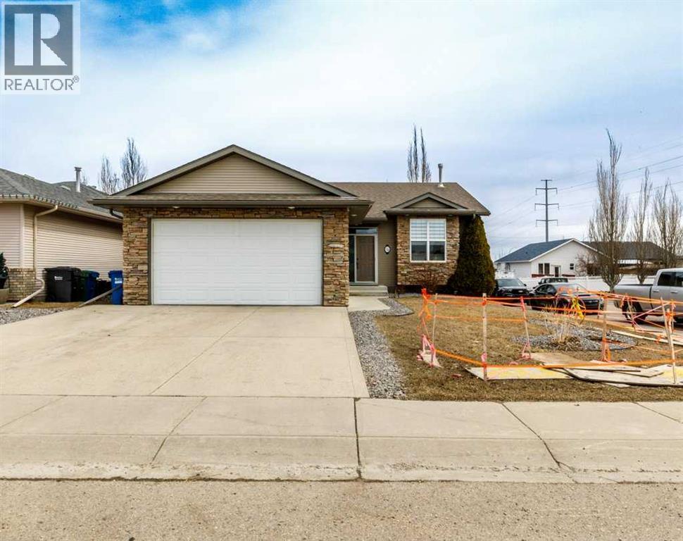 134 Langford Crescent, Red Deer, Alberta  T4R 3E5 - Photo 1 - A2301912