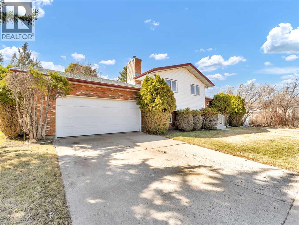 31 Rossdale Way Se, Medicine Hat, Alberta  T1B 1X5 - Photo 2 - A2300760