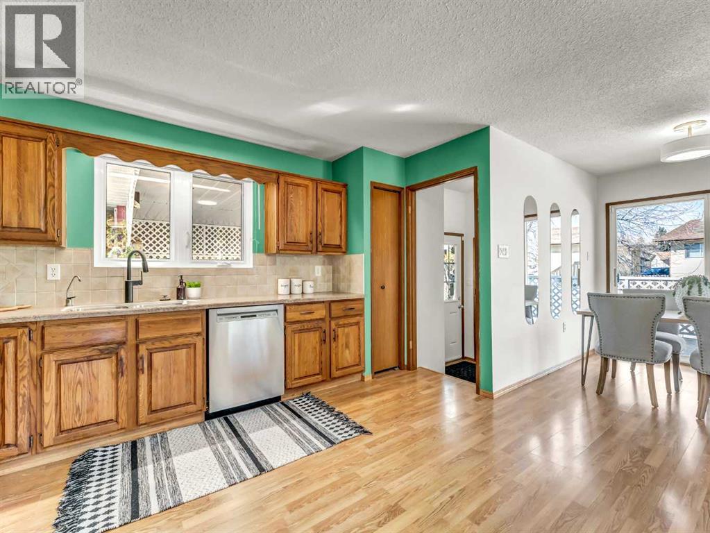 31 Rossdale Way Se, Medicine Hat, Alberta  T1B 1X5 - Photo 12 - A2300760