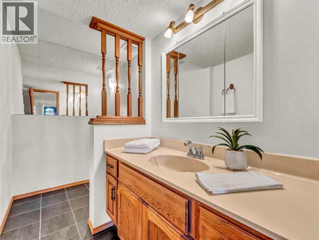 31 Rossdale Way Se, Medicine Hat, Alberta  T1B 1X5 - Photo 29 - A2300760