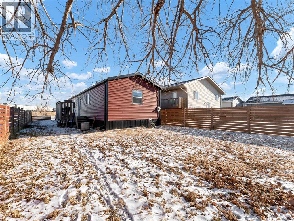 427 Main Street N, Redcliff, Alberta  T0J 2P0 - Photo 27 - A2301006