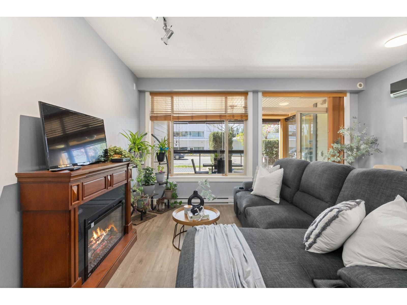 132 2860 Trethewey Street, Abbotsford, British Columbia  V2T 0G5 - Photo 4 - R3108282