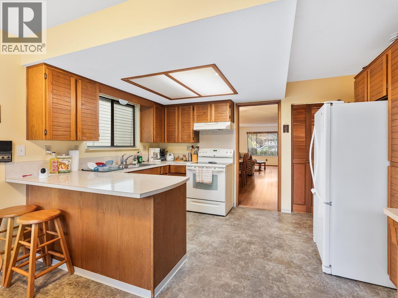 4395 Hermitage Drive, Richmond, British Columbia  V7E 5B5 - Photo 10 - R3112039