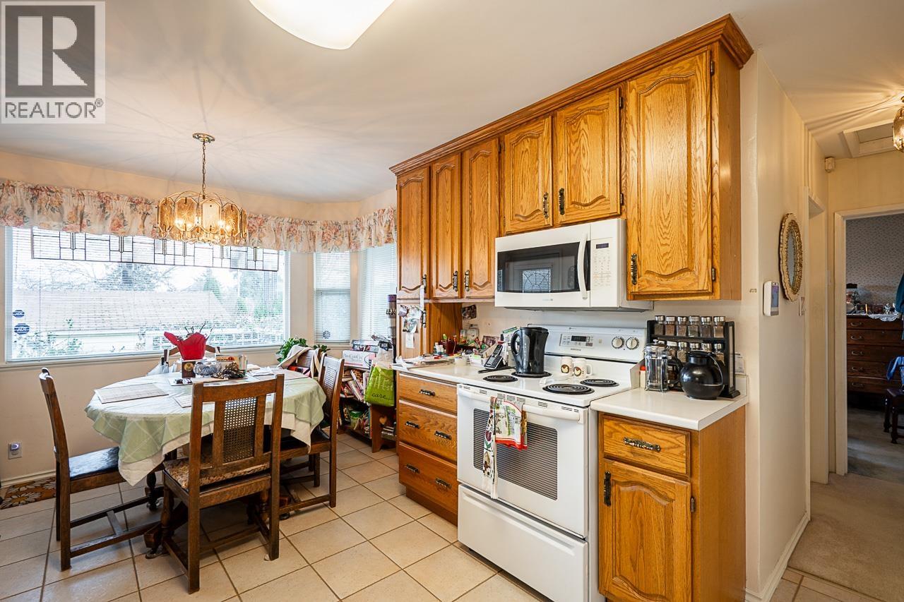 7430 Boundary Road, Burnaby, British Columbia  V5S 3S2 - Photo 15 - R3112044