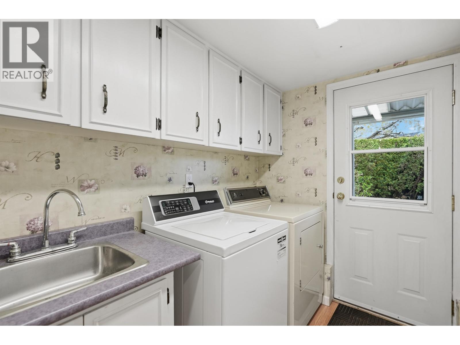 5760 Wagtail Avenue, Richmond, British Columbia  V7E 4V9 - Photo 32 - R3112077