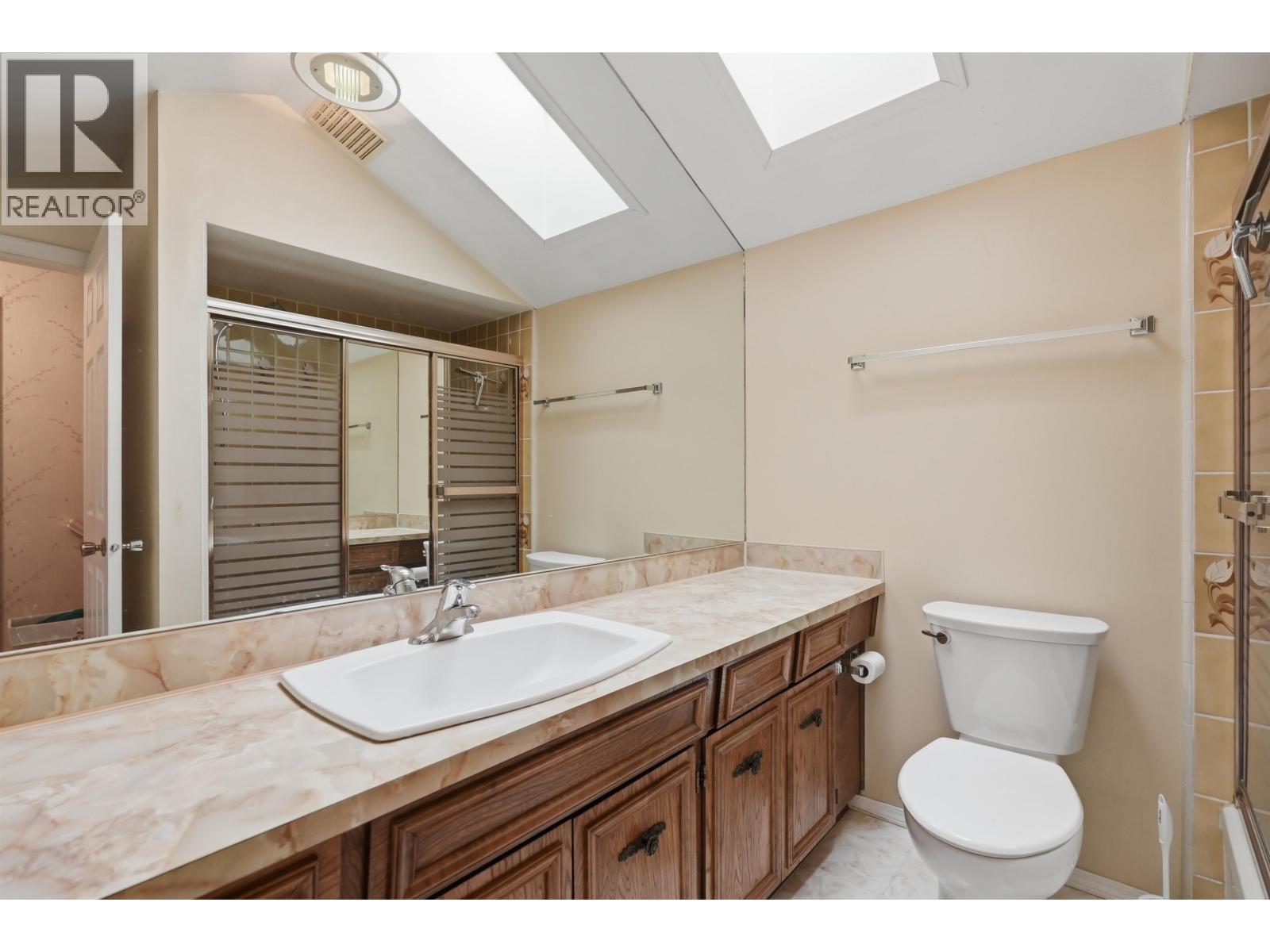 5760 Wagtail Avenue, Richmond, British Columbia  V7E 4V9 - Photo 39 - R3112077