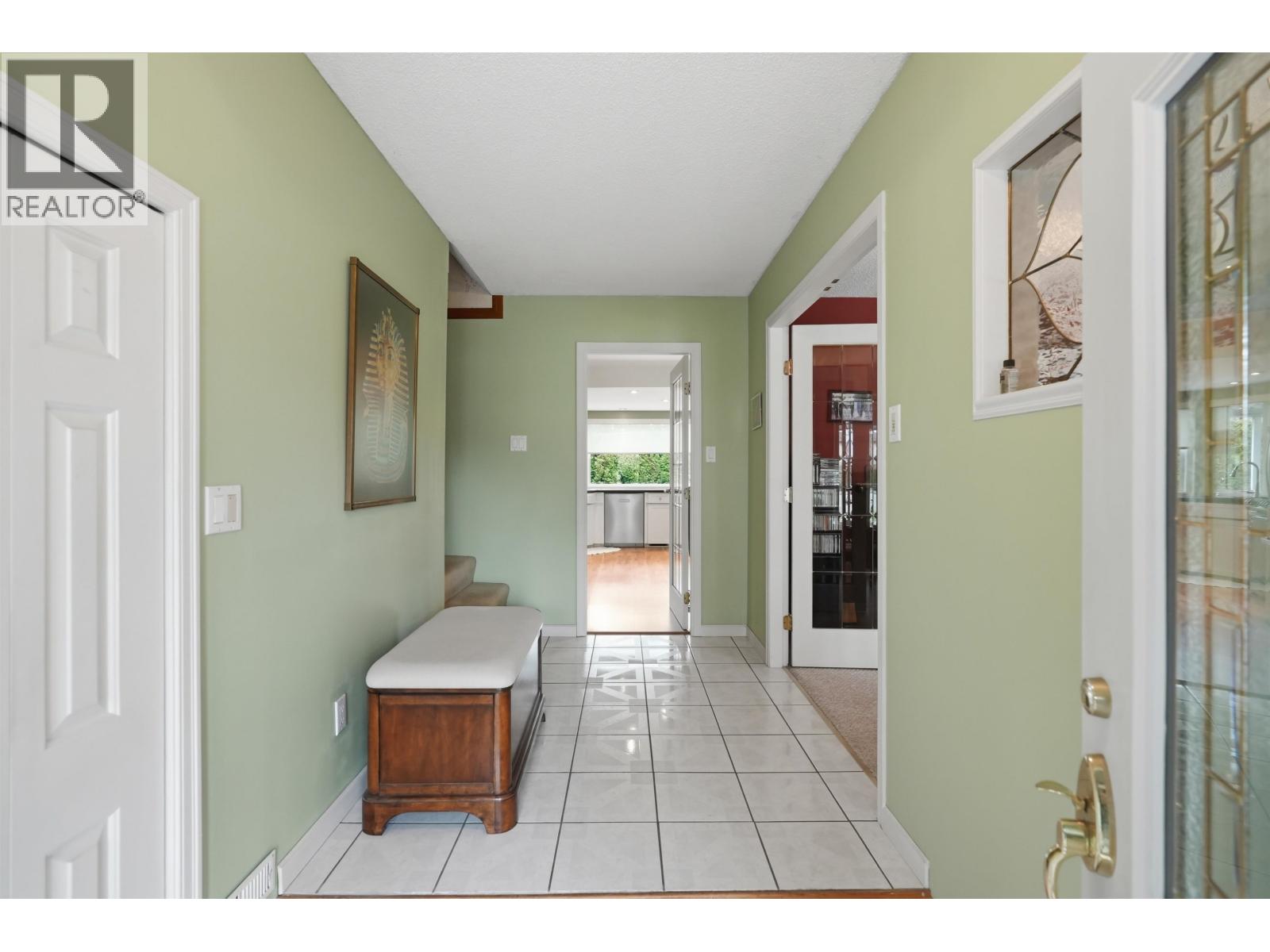 5760 Wagtail Avenue, Richmond, British Columbia  V7E 4V9 - Photo 6 - R3112077