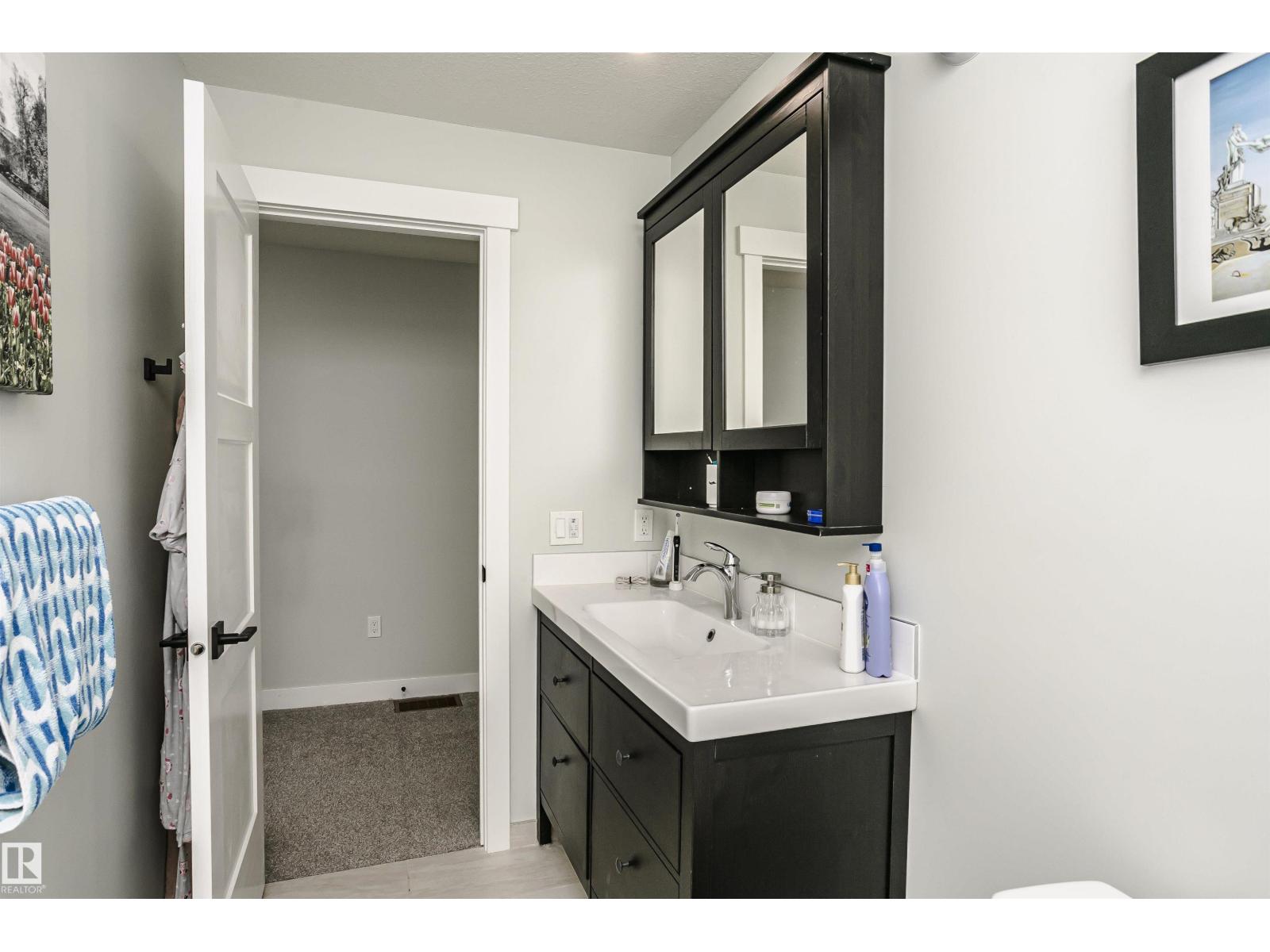 14419 104 Av Nw, Edmonton, Alberta  T5N 2X8 - Photo 30 - E4482436