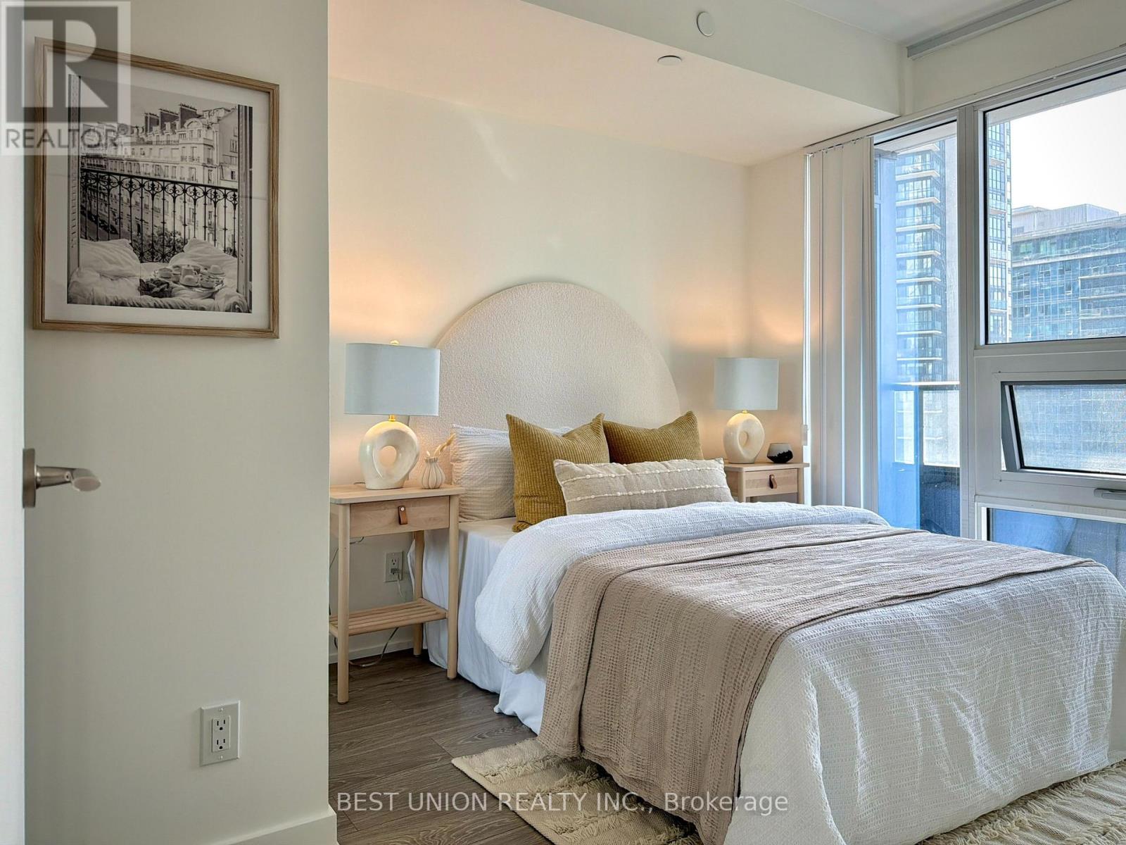 1210 - 19 Western Battery Road, Toronto, Ontario  M6K 0E3 - Photo 6 - C12878196