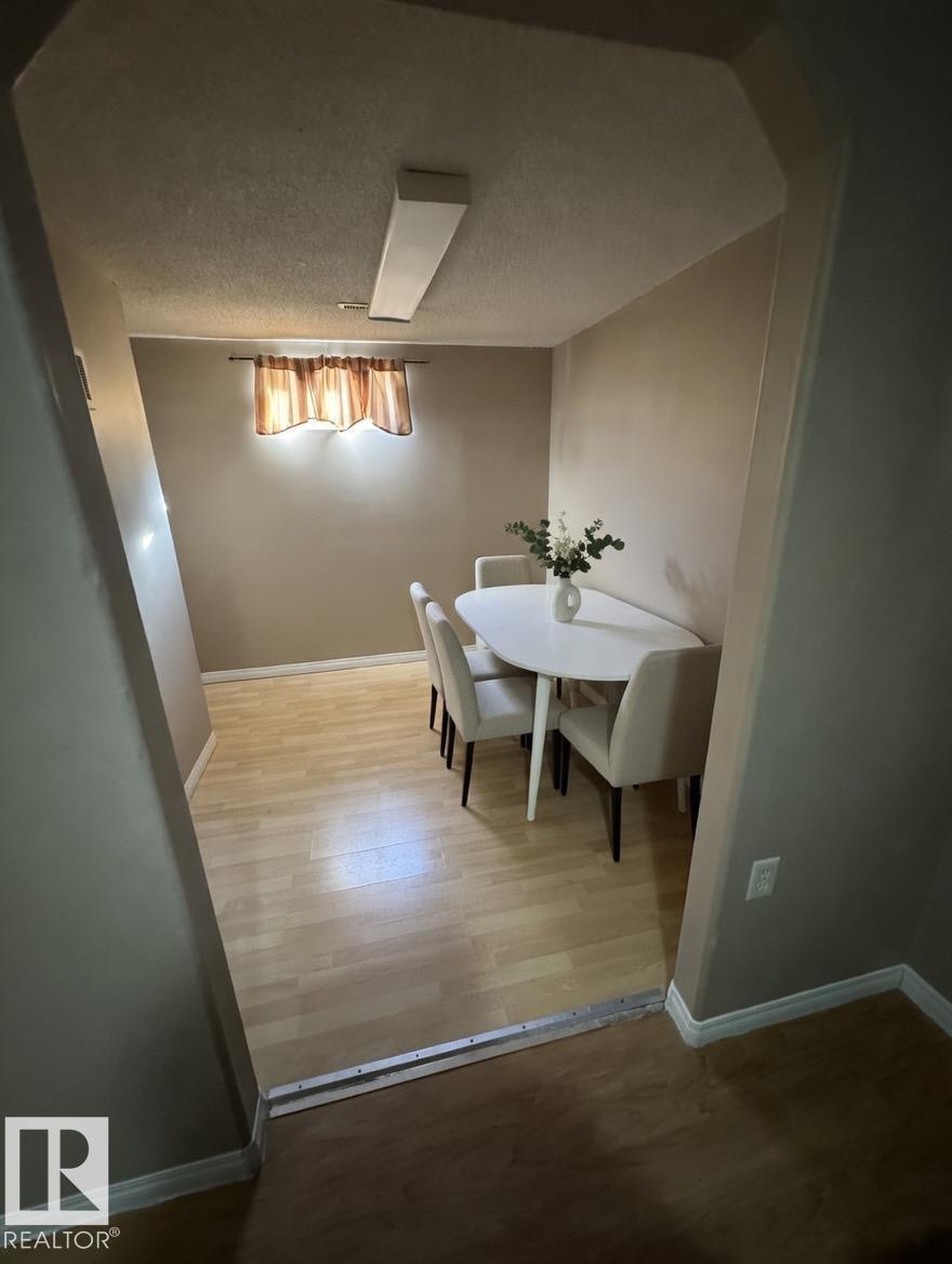 6333 11 Av Nw, Edmonton, Alberta  T6L 3A8 - Photo 12 - E4482459