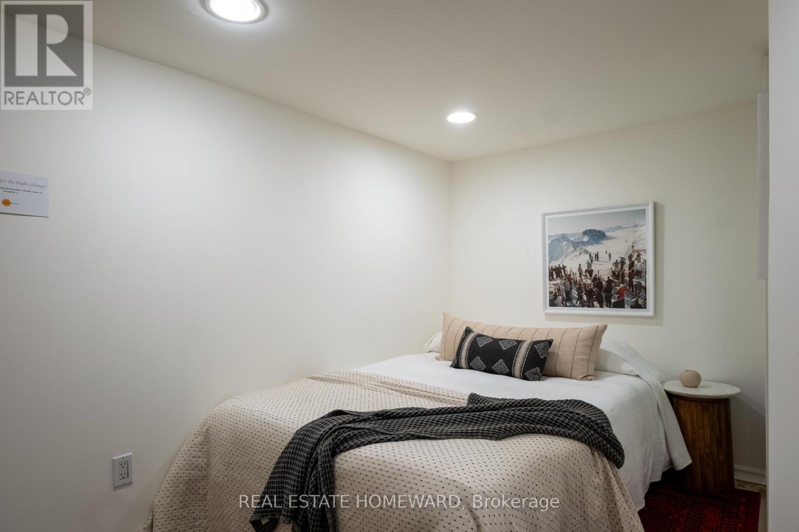 52 Balfour Avenue, Toronto, Ontario  M4C 1T6 - Photo 27 - E12973374