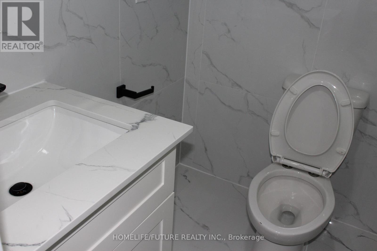 Bsmt - 6 Gilroy Drive, Toronto, Ontario  M1P 1Z9 - Photo 14 - E12999008