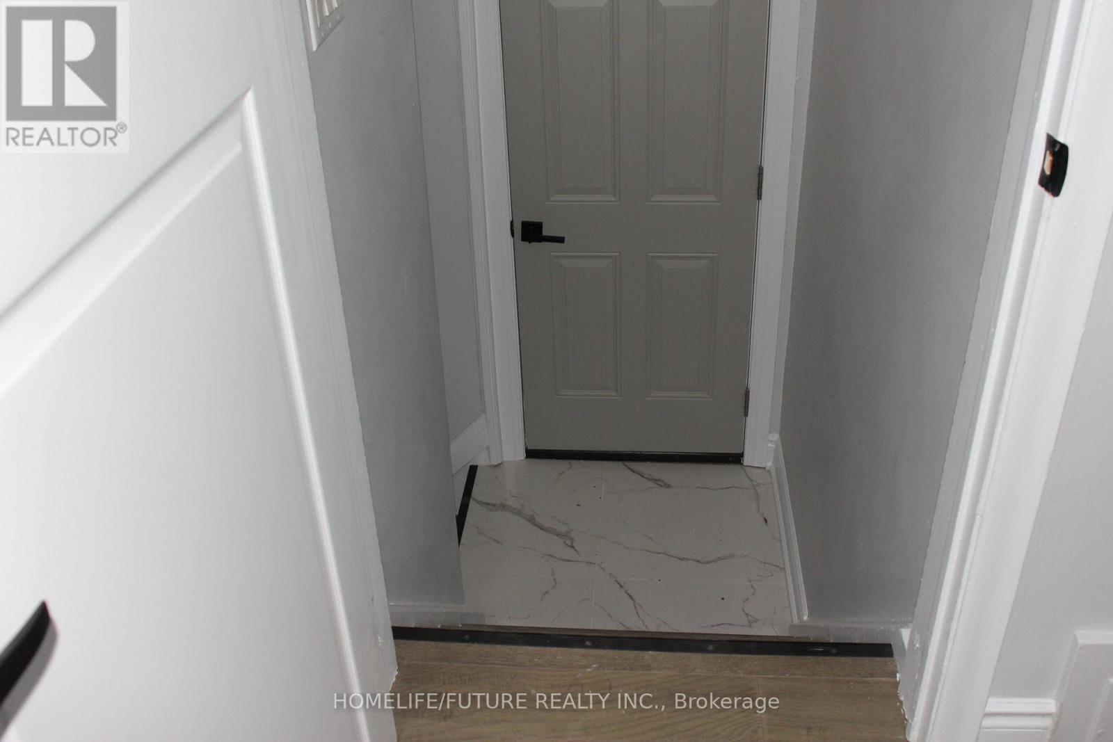 Bsmt - 6 Gilroy Drive, Toronto, Ontario  M1P 1Z9 - Photo 2 - E12999008