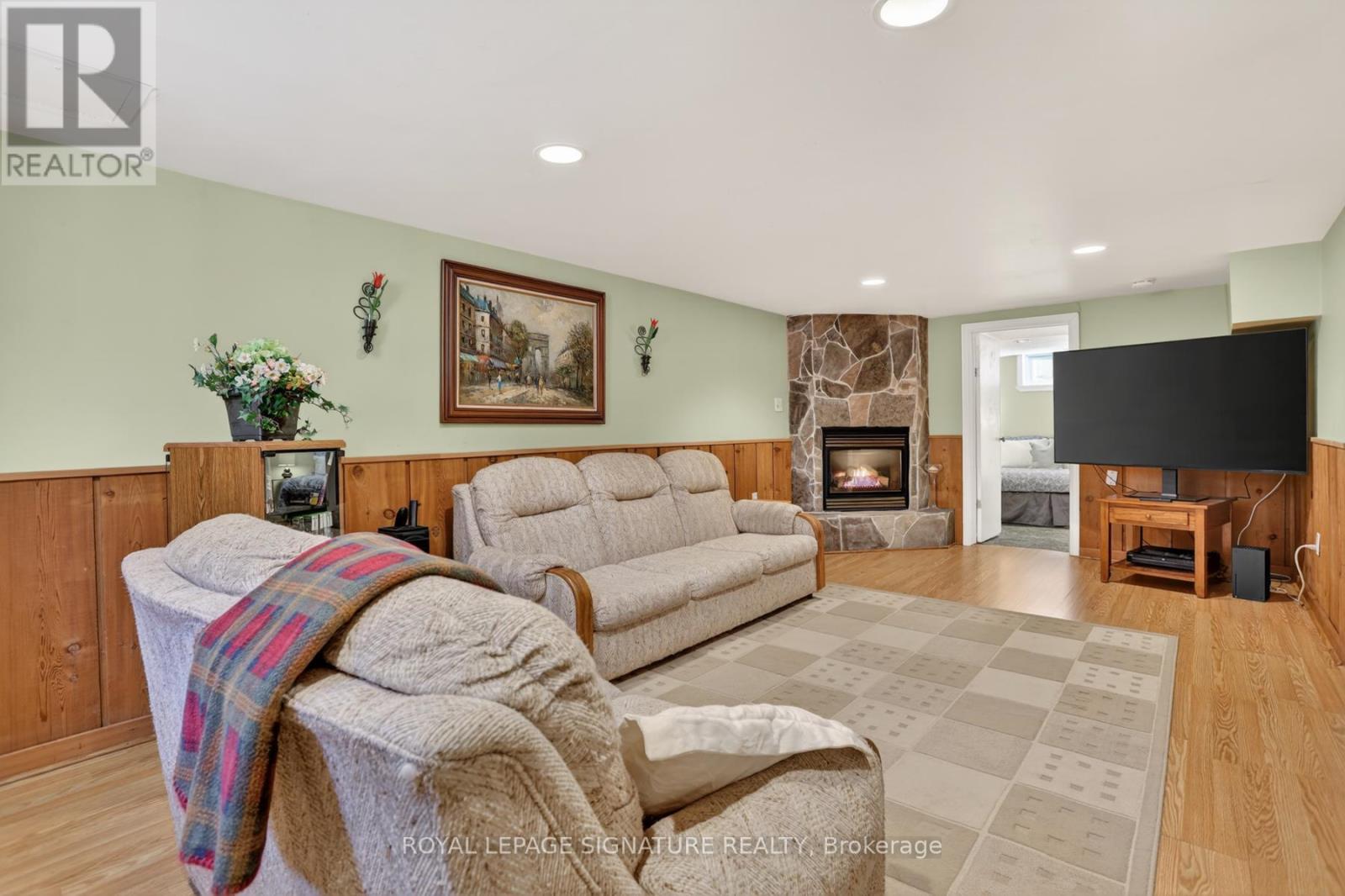 104 Ferris Road, Toronto, Ontario  M4B 1G4 - Photo 18 - E13000122