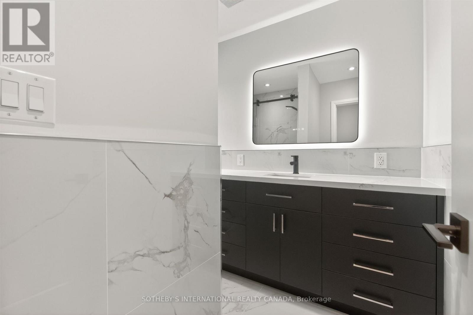 33 Lancer Drive, Vaughan, Ontario L6A 1E1 - Photo 19 - N13004294