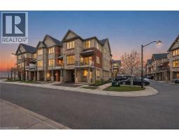 4 ANDRUSS Lane, Ancaster, Ontario