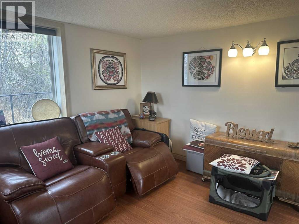 5111 47 Avenue, Sylvan Lake, Alberta  T4S 1G9 - Photo 15 - A2286832