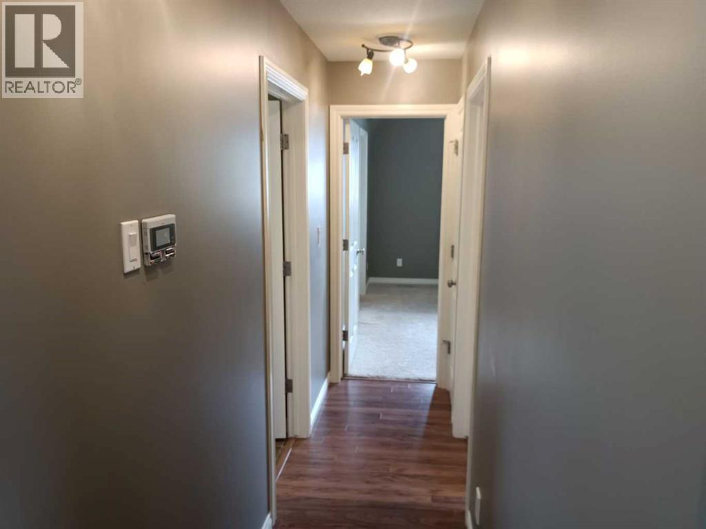 2 Holsworth Place, Sylvan Lake, Alberta  T4S 0C5 - Photo 29 - A2250258