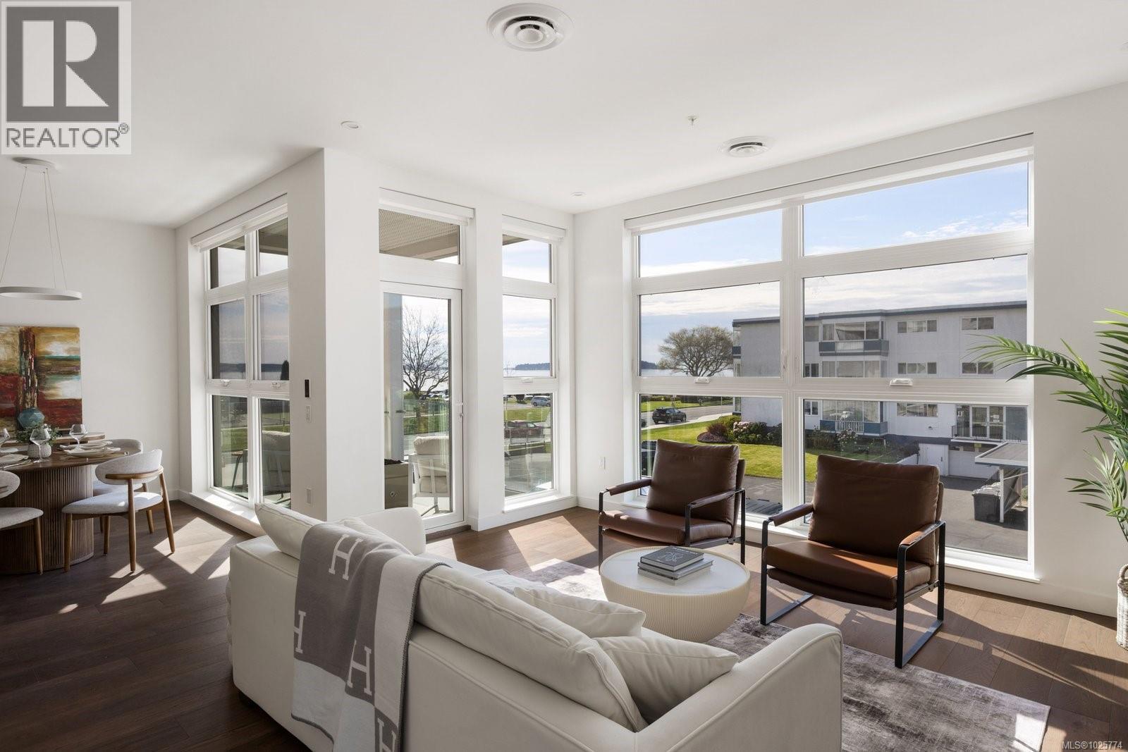 206 9570 Fifth St, Sidney, British Columbia  V8L 2W5 - Photo 4 - 1025774