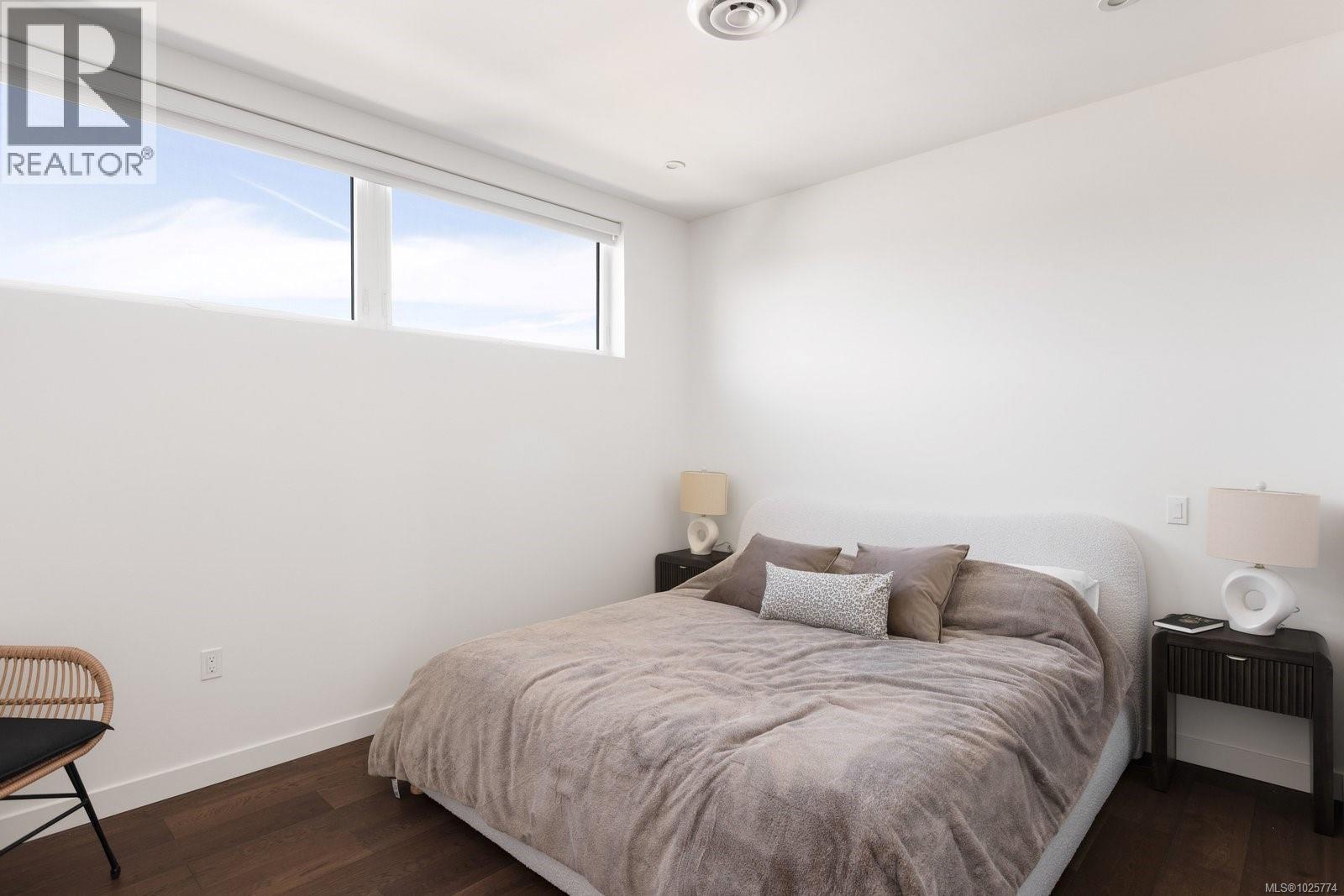 206 9570 Fifth St, Sidney, British Columbia  V8L 2W5 - Photo 18 - 1025774