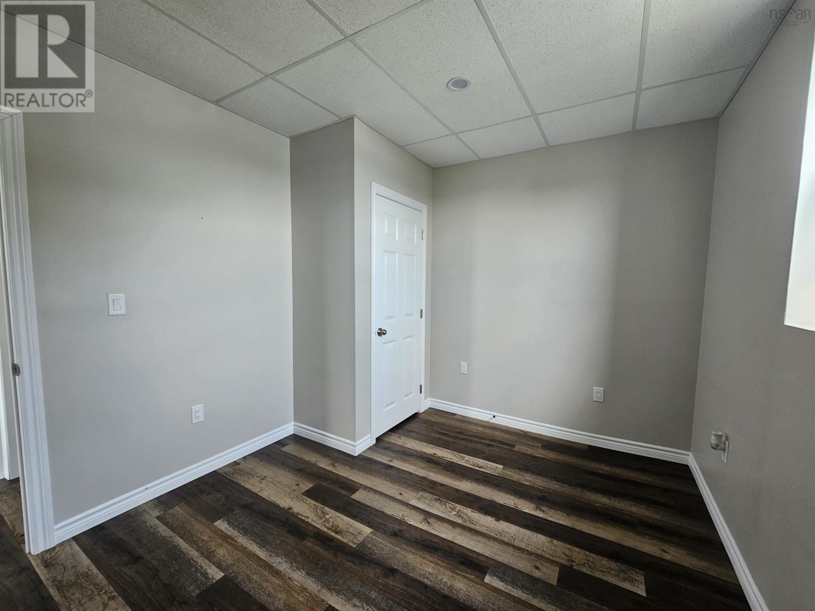 155 Queen Street, North Sydney, Nova Scotia  B2A 1A9 - Photo 13 - 202607527