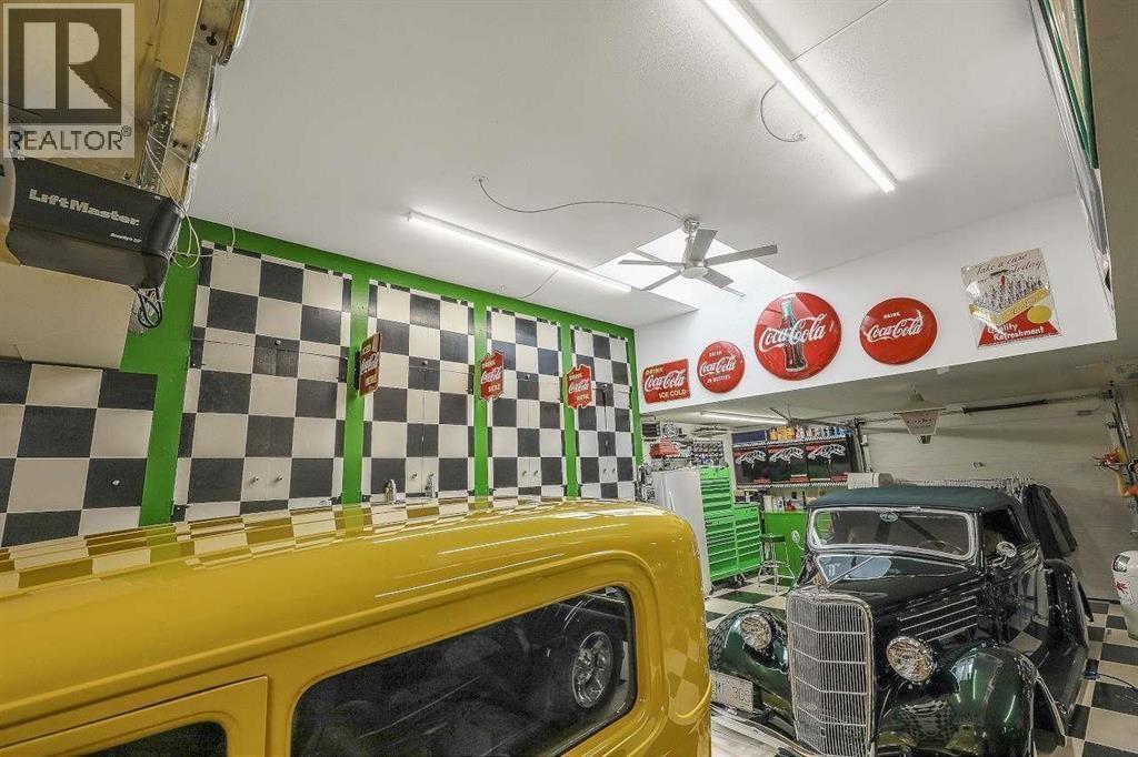 20214 Patterson Avenue, Maple Ridge, British Columbia V2X 2P4 - Photo 37 - R3112026