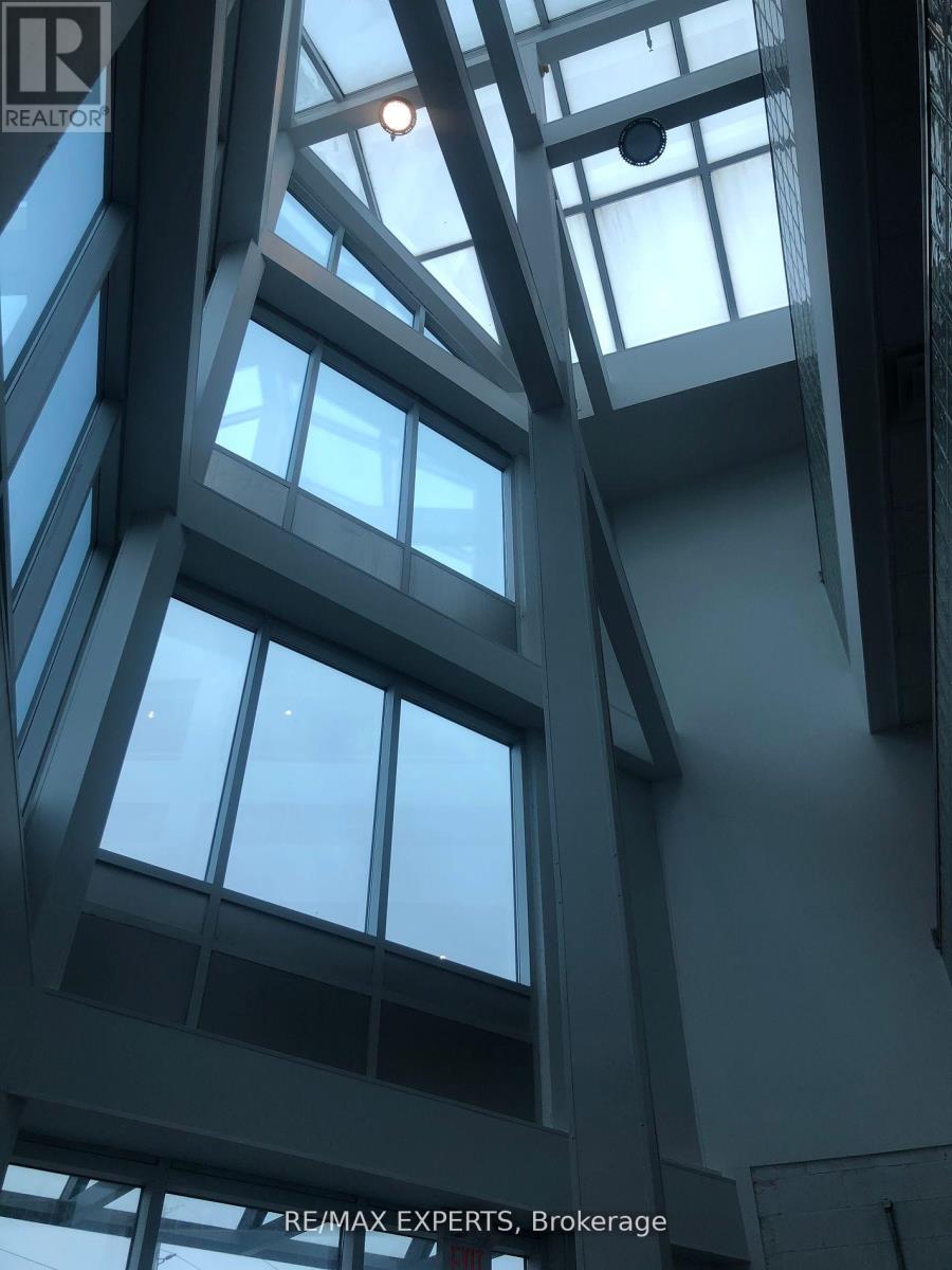 2a - 5311 John Lucas Drive, Burlington, Ontario  L7L 6A8 - Photo 2 - W13004264