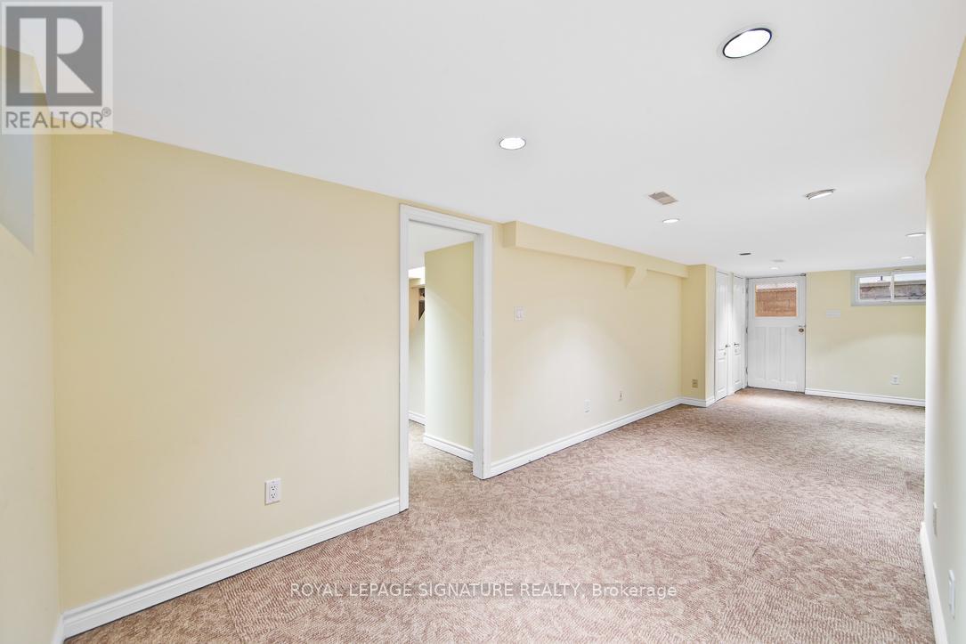 136 Trafalgar Road, Oakville, Ontario  L6J 3G5 - Photo 16 - W13004268