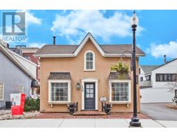 136 TRAFALGAR ROAD, Oakville, Ontario