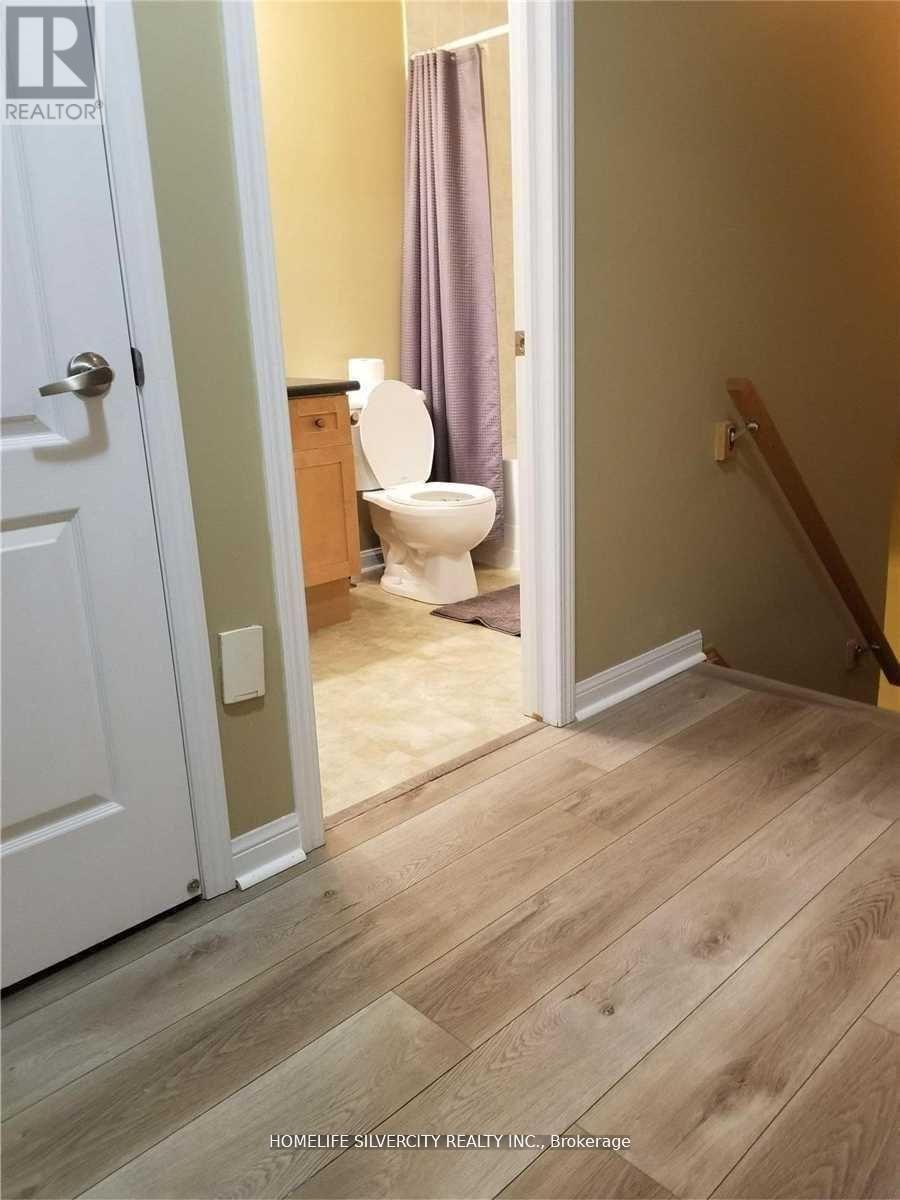 3049 Dewridge Avenue, Oakville, Ontario  L6M 5H9 - Photo 7 - W13004276