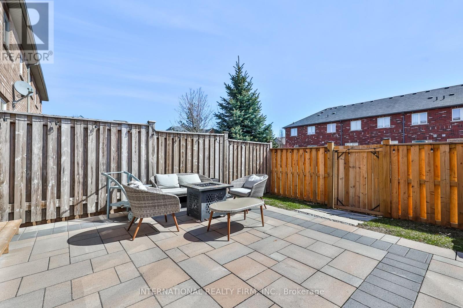 40 - 651 Farmstead Drive, Milton, Ontario  L9T 7W2 - Photo 39 - W13004292