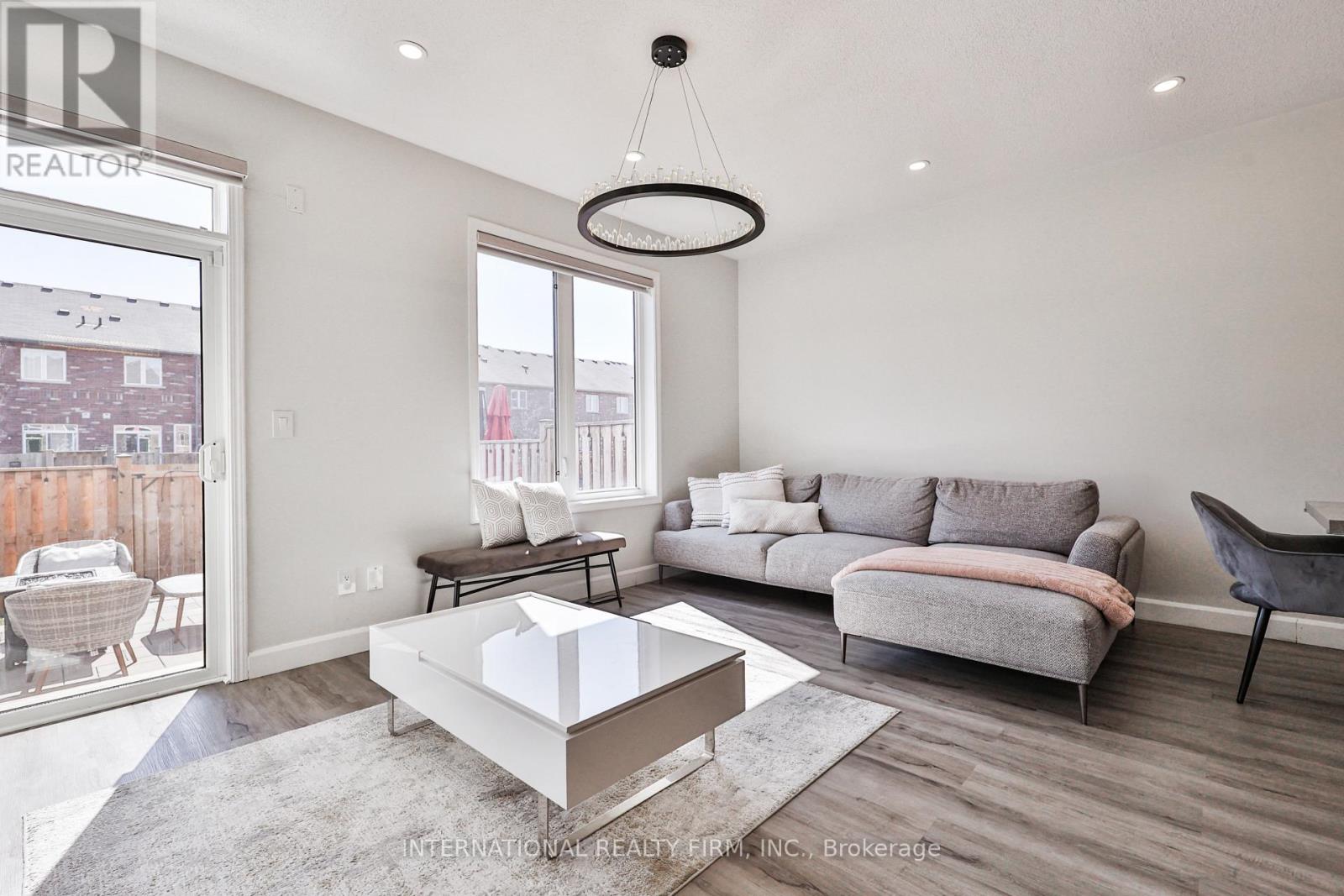 40 - 651 Farmstead Drive, Milton, Ontario  L9T 7W2 - Photo 9 - W13004292