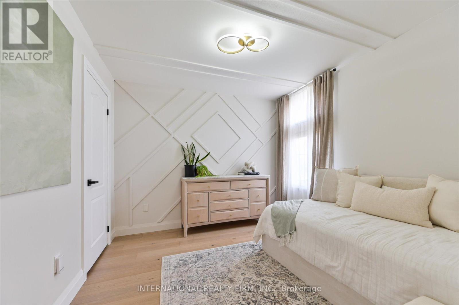 7337 Sandhurst Drive, Mississauga, Ontario  L5N 7G7 - Photo 14 - W13004300