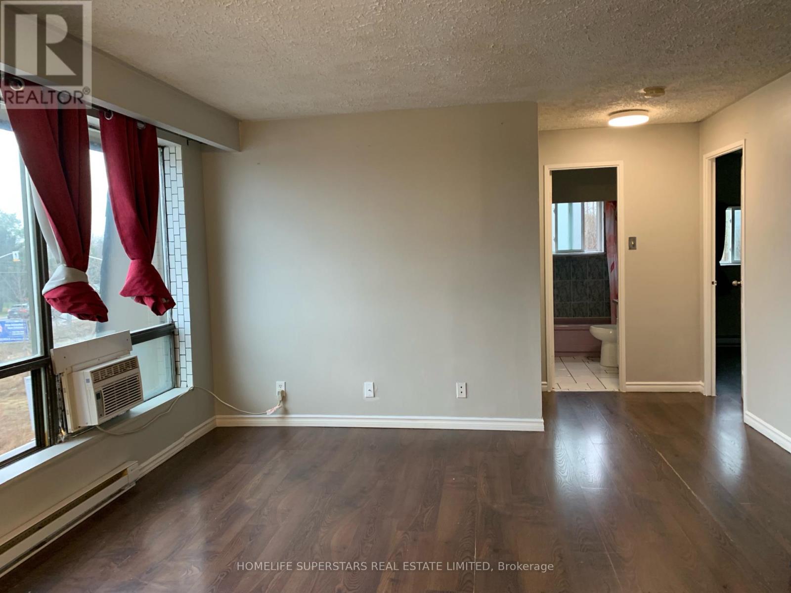 1 - 5051 Baseline Road, Georgina, Ontario  L0E 1R0 - Photo 3 - N12951292