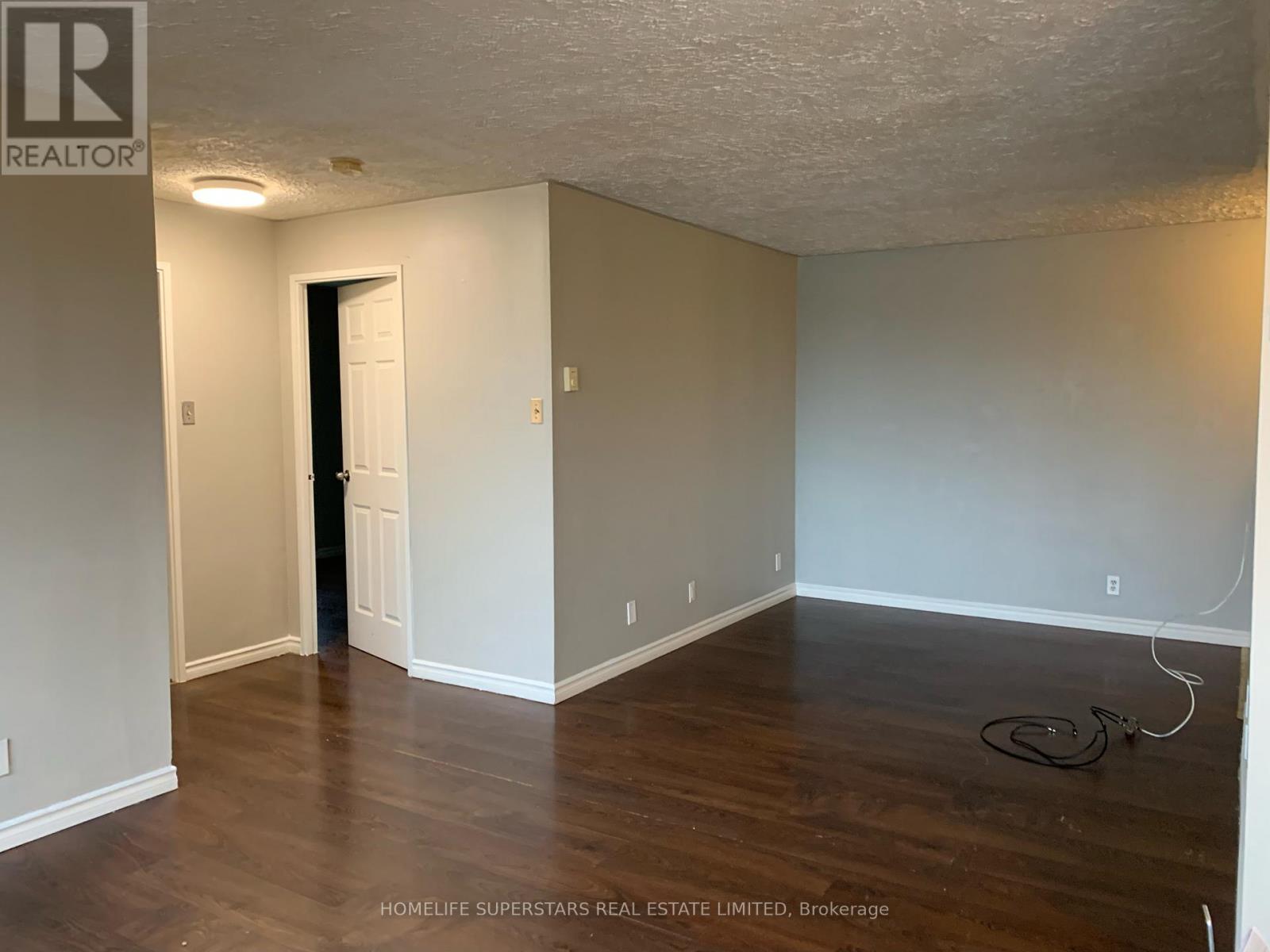 1 - 5051 Baseline Road, Georgina, Ontario  L0E 1R0 - Photo 2 - N12951292