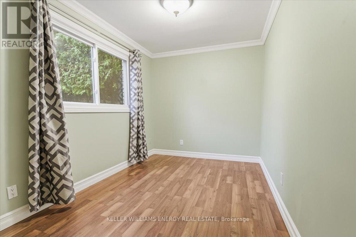 317 Central Park Boulevard N, Oshawa, Ontario  L1G 5Z5 - Photo 13 - E13004358