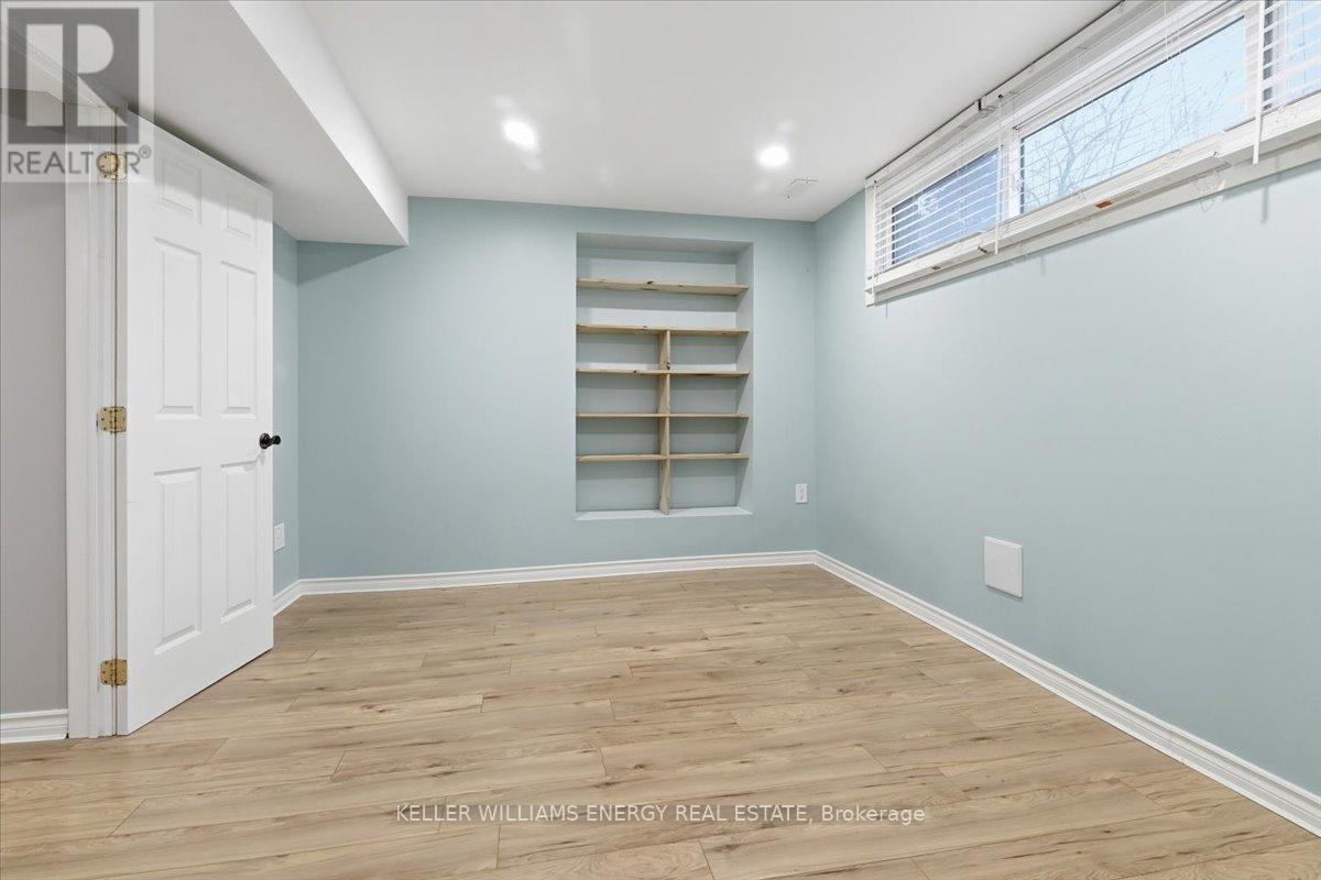 317 Central Park Boulevard N, Oshawa, Ontario  L1G 5Z5 - Photo 15 - E13004358