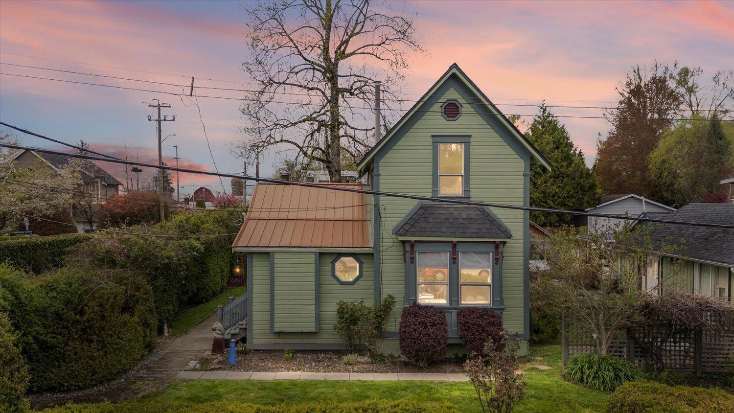 4358 Wright Street, Abbotsford, British Columbia  V2S 7Y8 - Photo 1 - R3111307