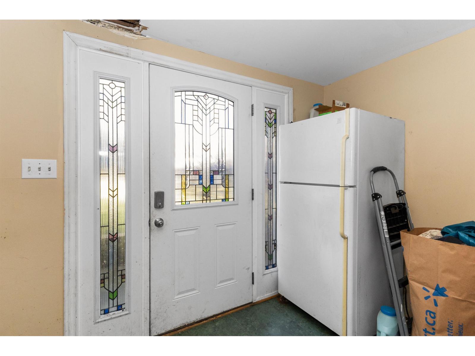 2121 Guilford Drive, Abbotsford, British Columbia  V2S 4Z3 - Photo 4 - R3111919