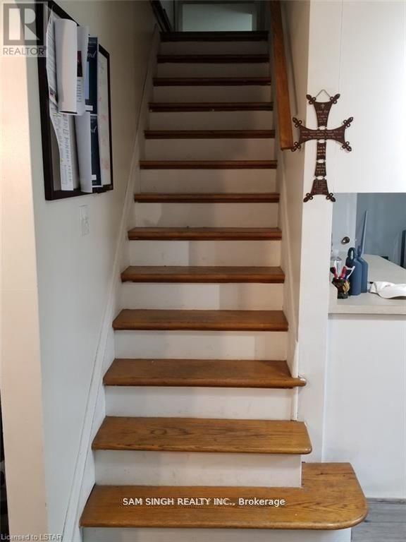 325 Southdale Road E, London South, Ontario  N6E 1A2 - Photo 7 - X13004366