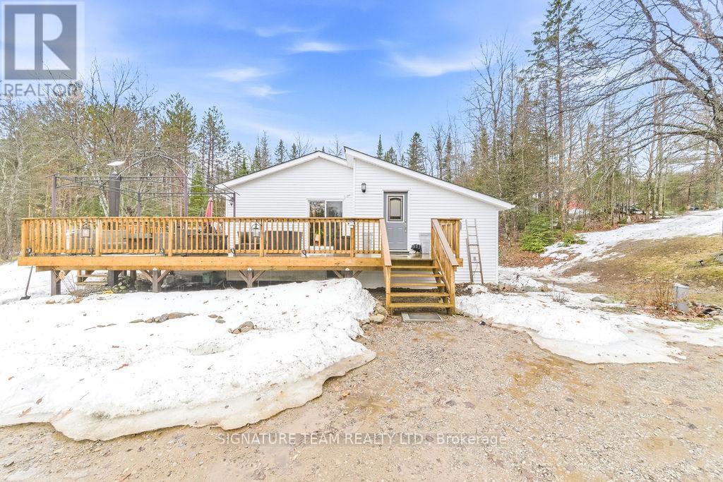 96 ADDINGTON RD. 6 ROAD, Addington Highlands, Ontario