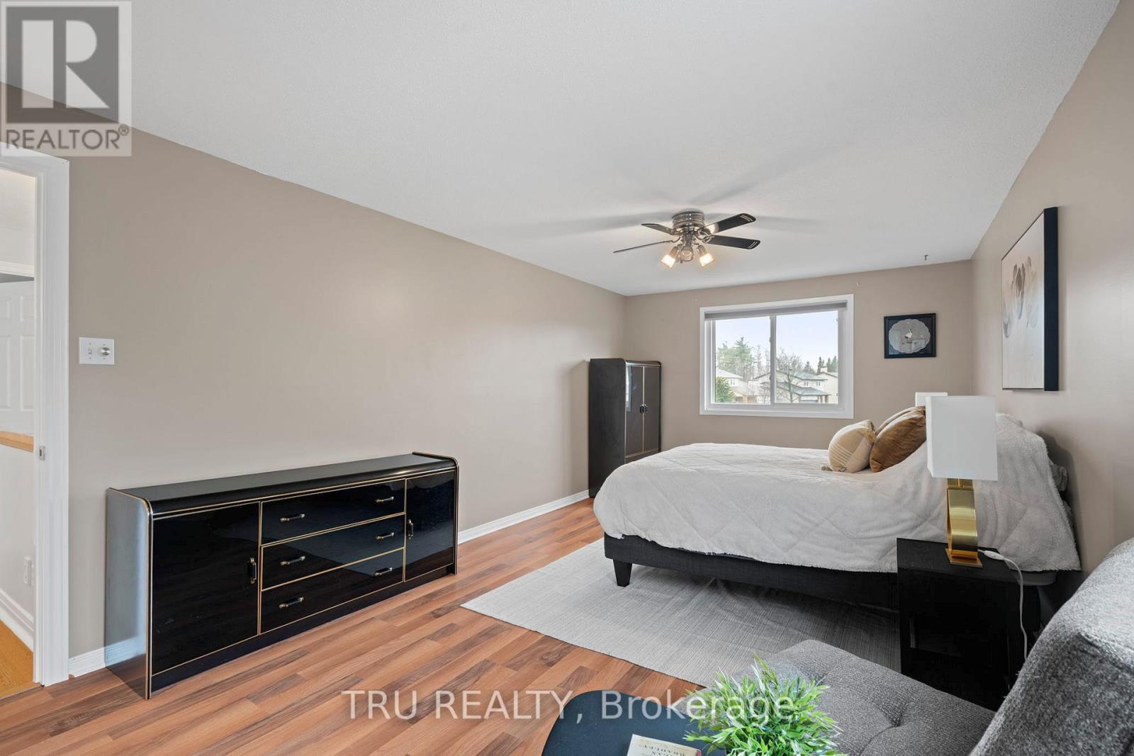 256 Hoylake Crescent, Ottawa, Ontario  K1E 2M8 - Photo 23 - X13004376