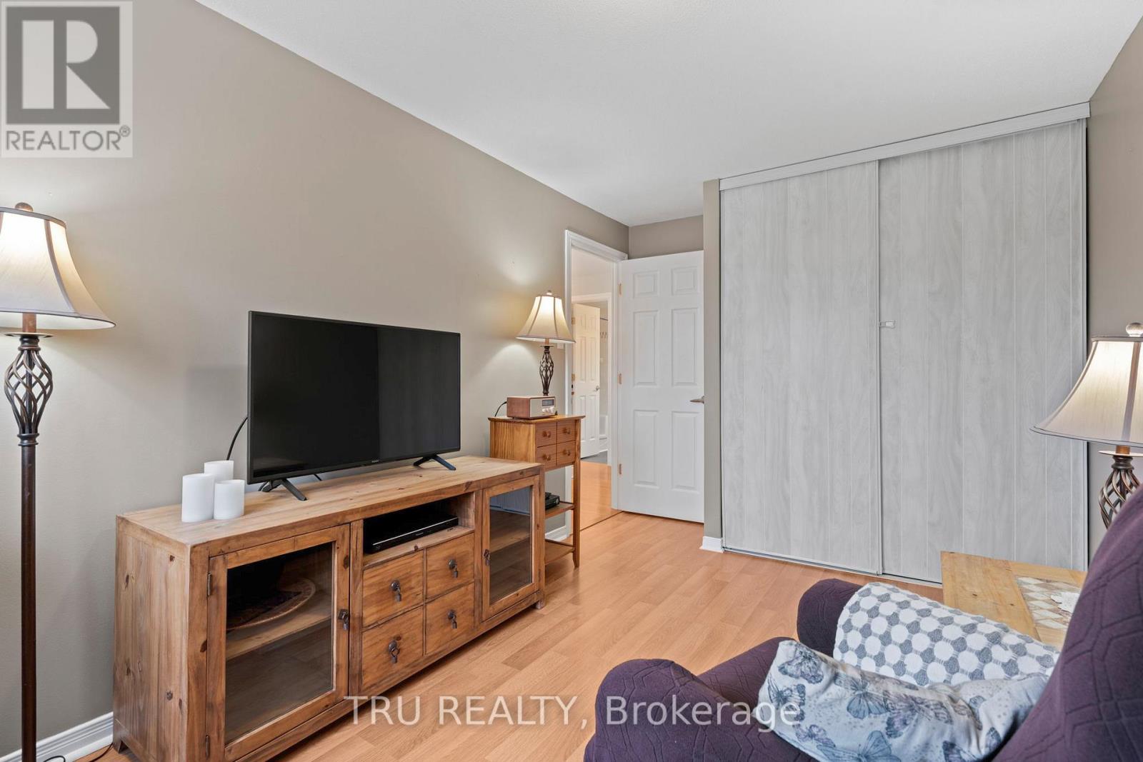 256 Hoylake Crescent, Ottawa, Ontario  K1E 2M8 - Photo 30 - X13004376