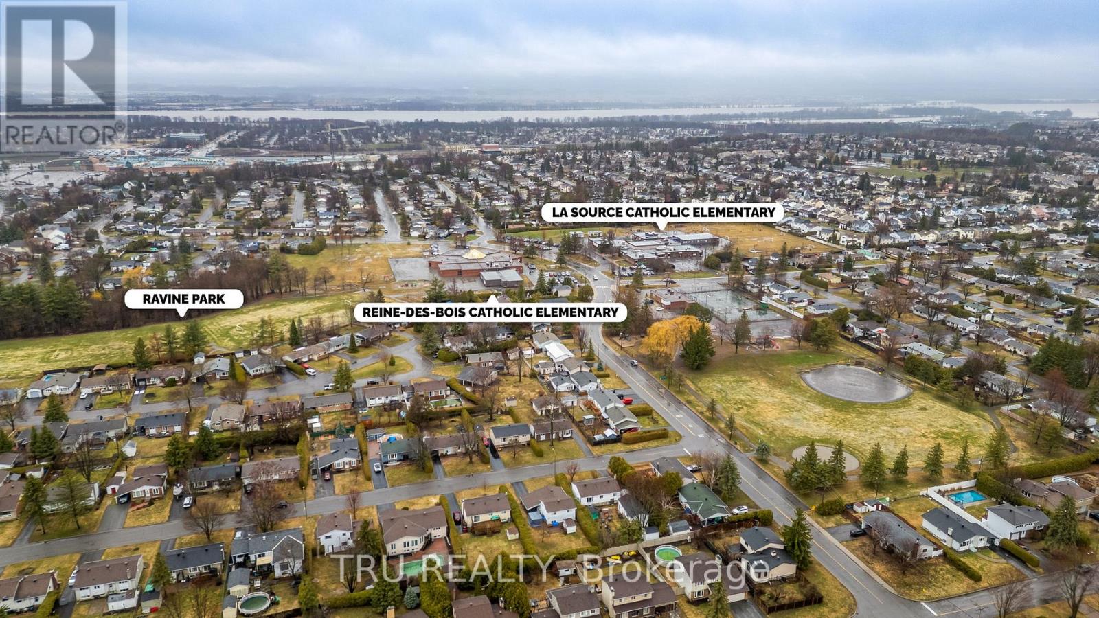 256 Hoylake Crescent, Ottawa, Ontario  K1E 2M8 - Photo 42 - X13004376