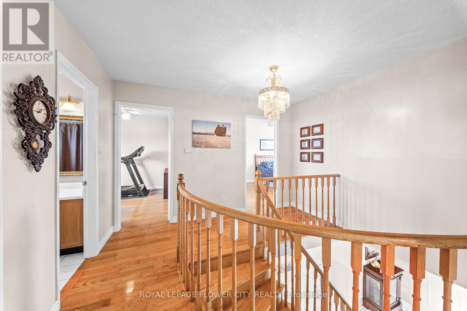 60 Newgreen Crescent, Brampton, Ontario  L6S 4Y5 - Photo 23 - W12827762